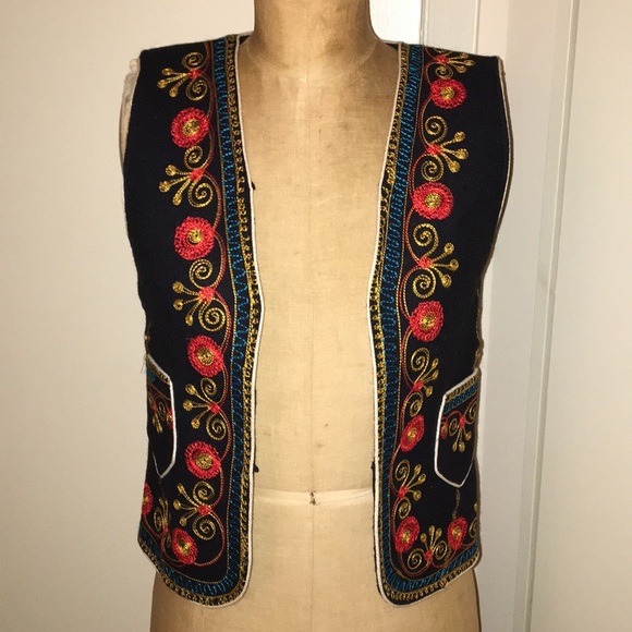Vintage 1970’s Turkish Hand Embroidered Soutache Vest - Picture 4 of 16